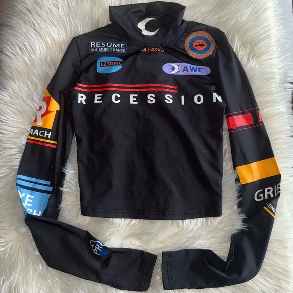 Shein MEYSI KIM Mock Neck Geo & Letter Graphic Slim Swim Crop Tee Size Small - Picture 2 of 16